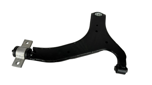 Nissan elgrand E51 front lower control arms (Pair)