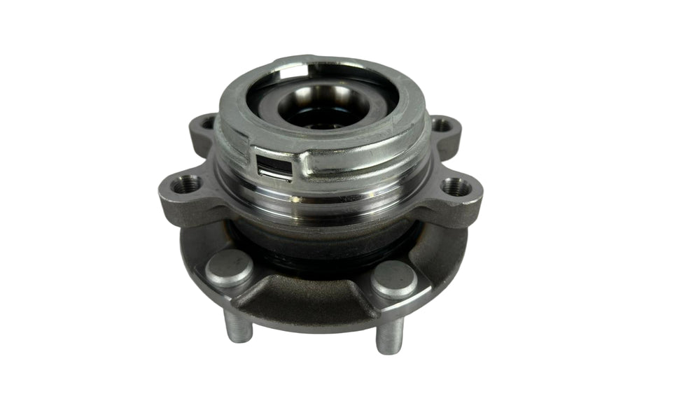 E52 V6 front wheel hub and bearing